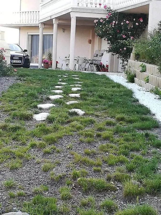Holiday home Vacances Paradisiaques Villa Savines France